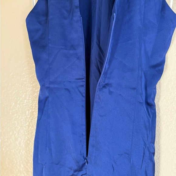 Elegant Blue Halter Dress - Picture 5 of 6